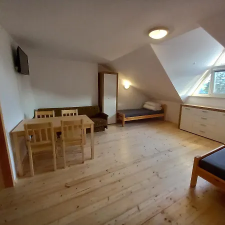 Quarto em Acomodações Particulares Goscinne Kormoran *
